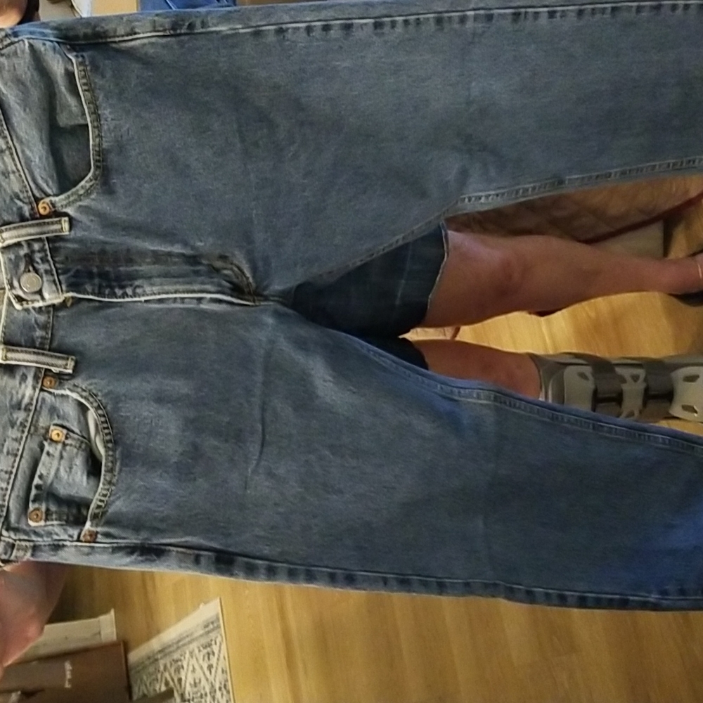 Levi jeans